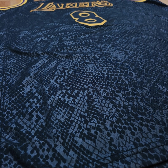Kobe Bryant Black Mamba Jersey - Picture 4 of 11